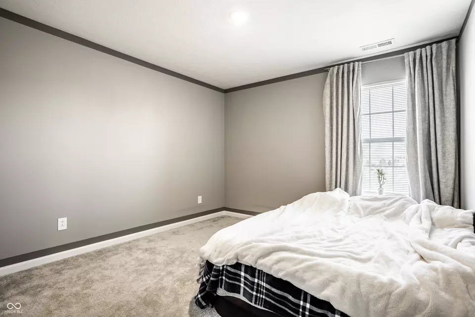 Bedroom - 5986 Meadowview Dr, Whitestown, IN 46075 photo 4 of 5