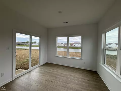 8109 Camellia Ln, Pendleton, IN 46064 photo 6