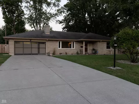 1610 Magnolia Dr, Anderson, IN 46011