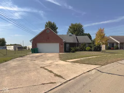 3100 Eastpointe Dr, Franklin, IN 46131
