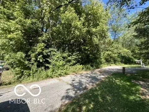  3020 Sapphire Blvd, Indianapolis, IN 46268 photo 3