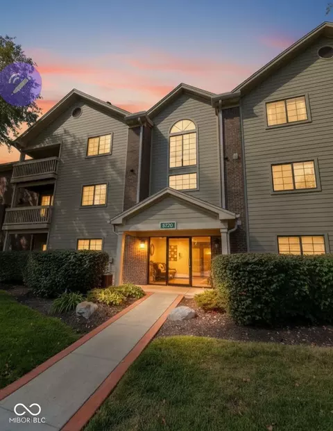 8720 Yardley Ct #205, Indianapolis, IN 46268