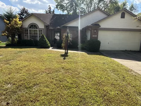 8615 Sunningdale Blvd, Indianapolis, IN 46234
