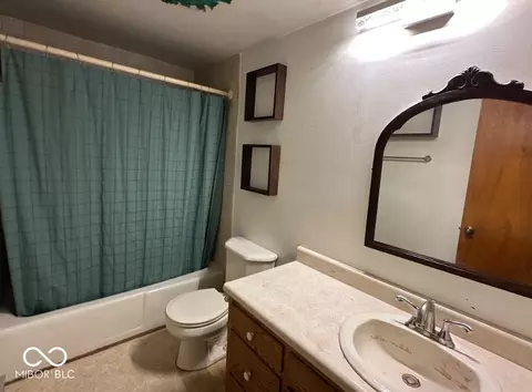 7246 W Fall Creek Dr, Pendleton, IN 46064 photo 8
