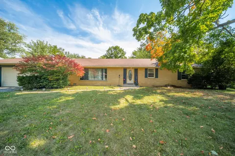 718 Longfellow Rd, Anderson, IN 46011