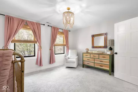 Bedroom - 882 Box Turtle Ct, Columbus, IN 47201 photo 8 of 13