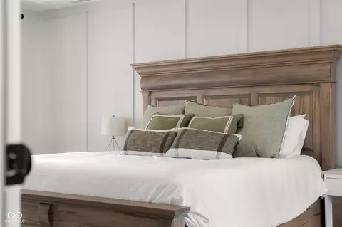 Bedroom - 882 Box Turtle Ct, Columbus, IN 47201 photo 1 of 13