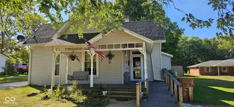 402 West St, Darlington, IN 47940