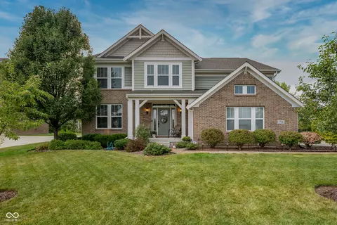 17156 Wetherington Dr, Westfield, IN 46074