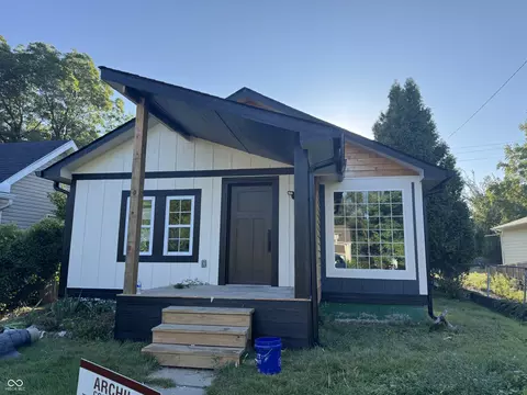 2701 Boulevard Pl, Indianapolis, IN 46208