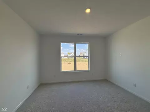 8138 Camellia Ln, Pendleton, IN 46064 photo 6