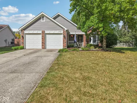 7738 Wind Run Cir, Indianapolis, IN 46256