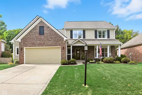 18617 Oakmont Dr, Noblesville, IN 46062