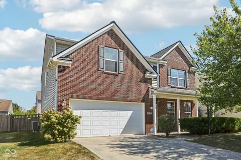 15182 Fallen Leaves Ln, Noblesville, IN 46060