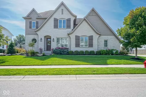 2817 Pyrenean Pl, Westfield, IN 46074