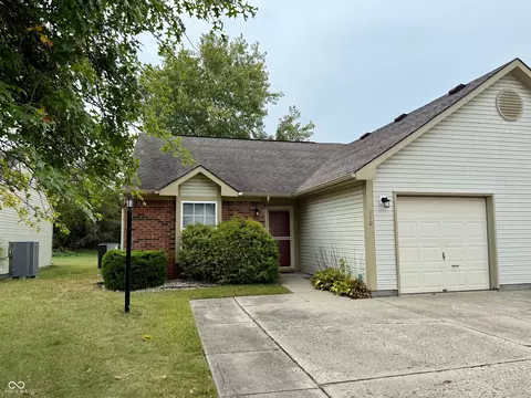 110 Woodberry Dr, Danville, IN 46122