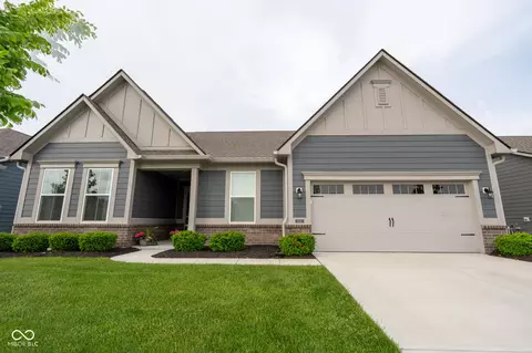 9741 Haughton Ln, Mccordsville, IN 46055