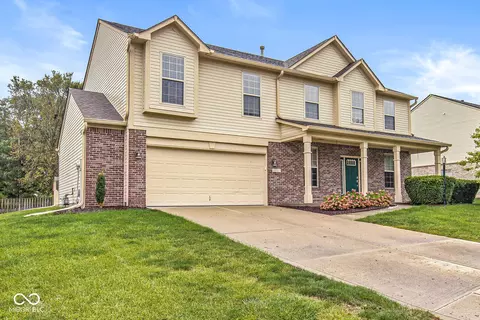 8057 Meadow Bend Ln, Indianapolis, IN 46259
