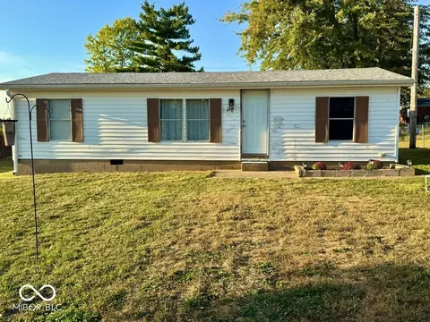 410 W Cherry St, Dunreith, IN 47337