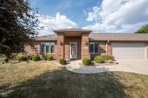 1503 S Patriot Dr, Yorktown, IN 47396