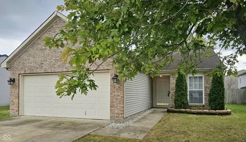 Exterior - 6615 Captiva Pass, Plainfield, IN 46168 photo 2 of 4