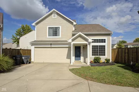 2333 Grand Fir Dr, Greenwood, IN 46143