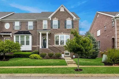 13616 Whitten Dr N, Fishers, IN 46037