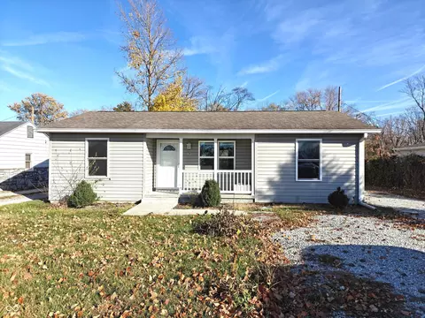 59 Elm Dr, Plainfield, IN 46168