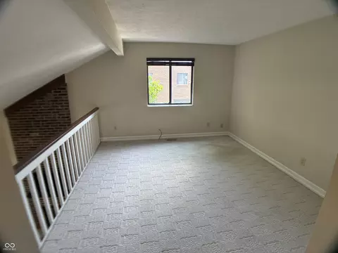 Living - 464 E St Clair St, Indianapolis, IN 46202 photo 3 of 4