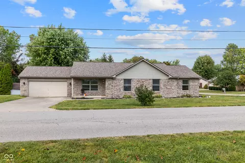 440 E Montgomery Rd, Greensburg, IN 47240