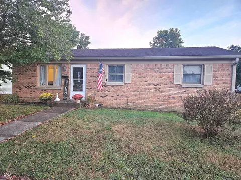 1129 E Warren St, Martinsville, IN 46151