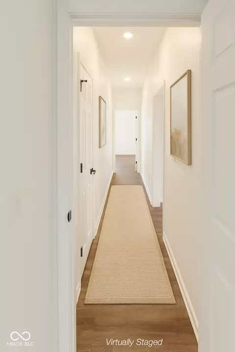 Entry Way - 112 Eagle Dr, Covington, IN 47932 photo 2 of 3