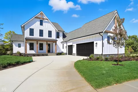 17020 Tractive Dr, Westfield, IN 46074