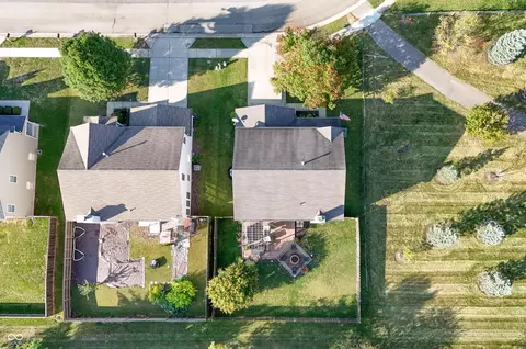 View/Area - 10953 Roundtree Rd, Fishers, IN 46037 photo 6 of 10