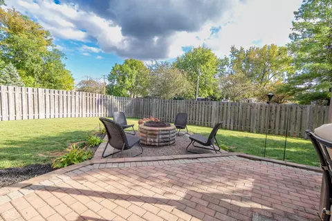 Exterior - 10953 Roundtree Rd, Fishers, IN 46037 photo 5 of 8