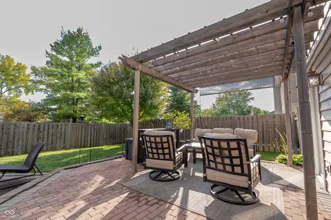 Exterior - 10953 Roundtree Rd, Fishers, IN 46037 photo 4 of 8