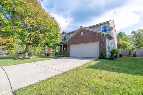 Exterior - 10953 Roundtree Rd, Fishers, IN 46037 photo 2 of 8
