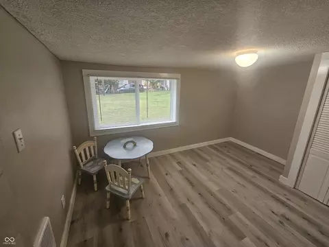 208 E Midway St, Colfax, IN 46035 photo 18