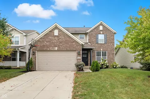 12438 Hawks Landing Dr, Fishers, IN 46037