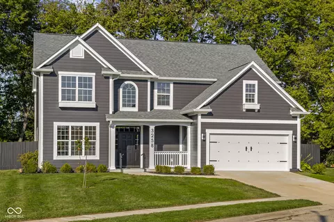 3258 Starlite Ct, Columbus, IN 47203