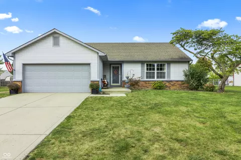 401 E Delaware St, Fortville, IN 46040