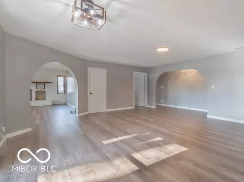 Living - 265 Raintree Dr, Danville, IN 46122 photo 1 of 4