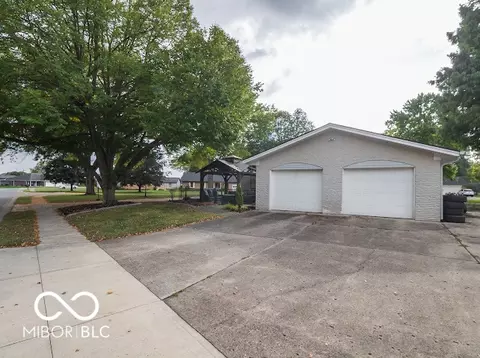 Exterior - 265 Raintree Dr, Danville, IN 46122 photo 12 of 12