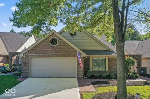 11977 Waterford Ln, Carmel, IN 46033