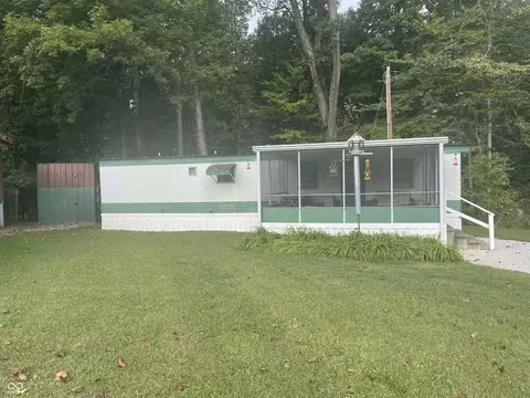 10119 Sky View Dr, Poland, IN 47868