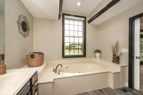 Bath - 11369 Easterly Blvd, Fishers, IN 46037 photo 2 of 5