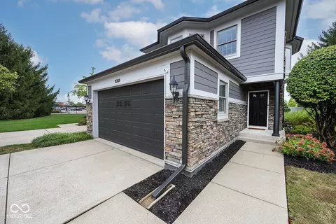 Exterior - 11369 Easterly Blvd, Fishers, IN 46037 photo 2 of 5