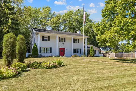 11606 Rolling Springs Dr, Carmel, IN 46033