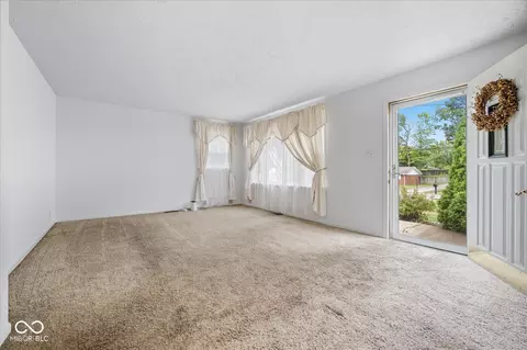 849 Elbert St, Indianapolis, IN 46227 photo 7