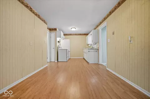 849 Elbert St, Indianapolis, IN 46227 photo 13